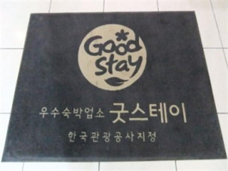 Goodstay Backpackers Gyeongju Guesthouse Exterior foto